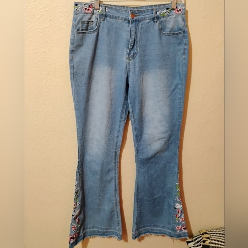 Size 11 (Large) Embroidered Flare Jeans
